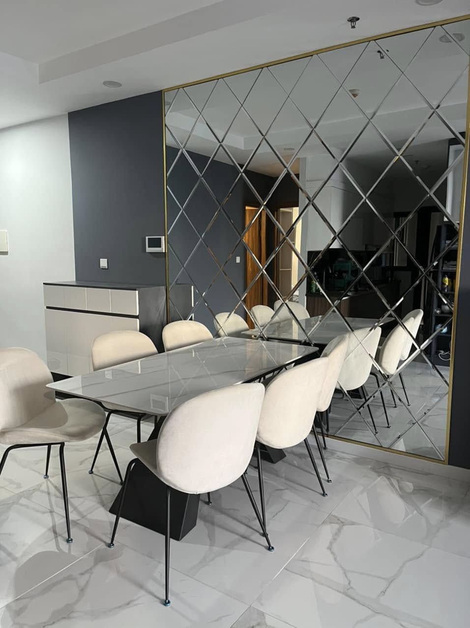 Cho thuê căn hộ Opal Boulevard 